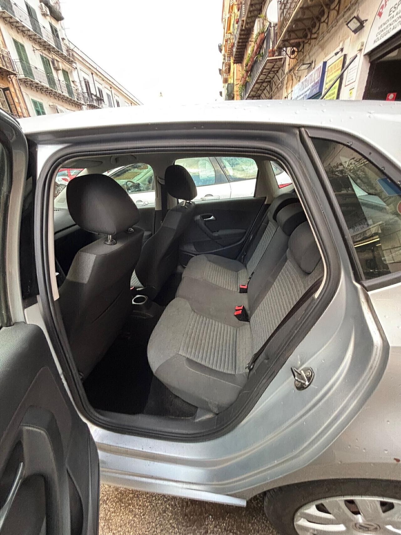 Volkswagen Polo 1.4 5 porte Highline FINANZIABILE NEOPATENTATI