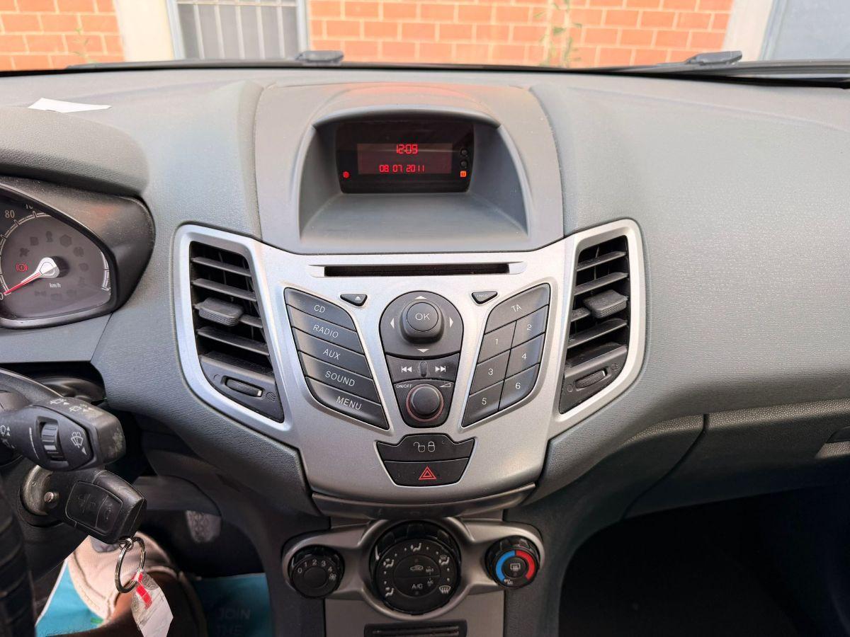 FORD - Fiesta - 1.2 16V 60CV 5p. Titanium Bs.