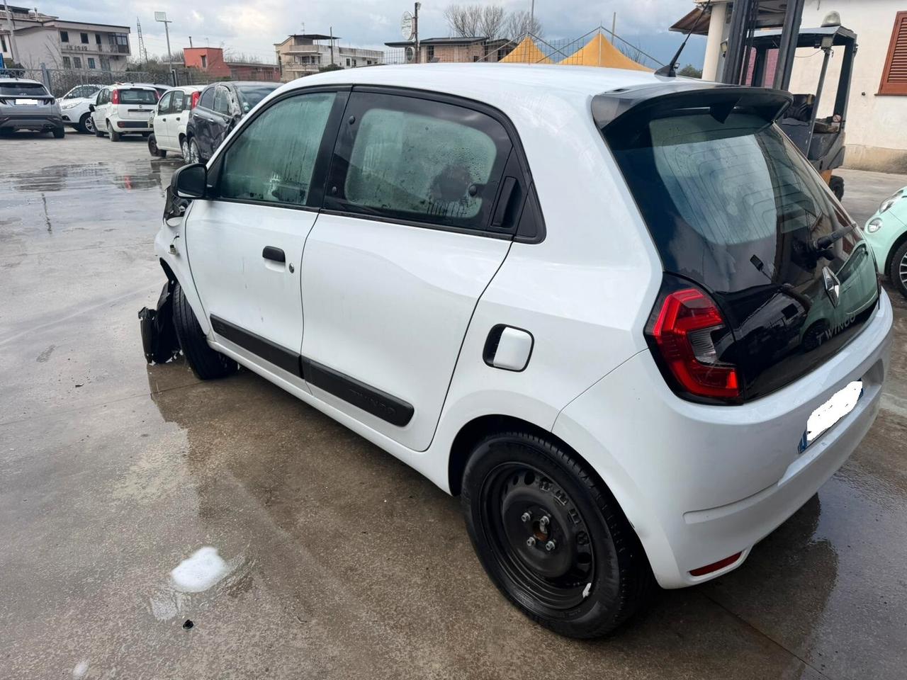 Renault Twingo 1,0 sinistrato - 2020