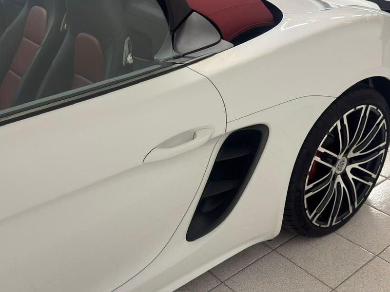Porsche 718 2.0 Pdk 300 cv