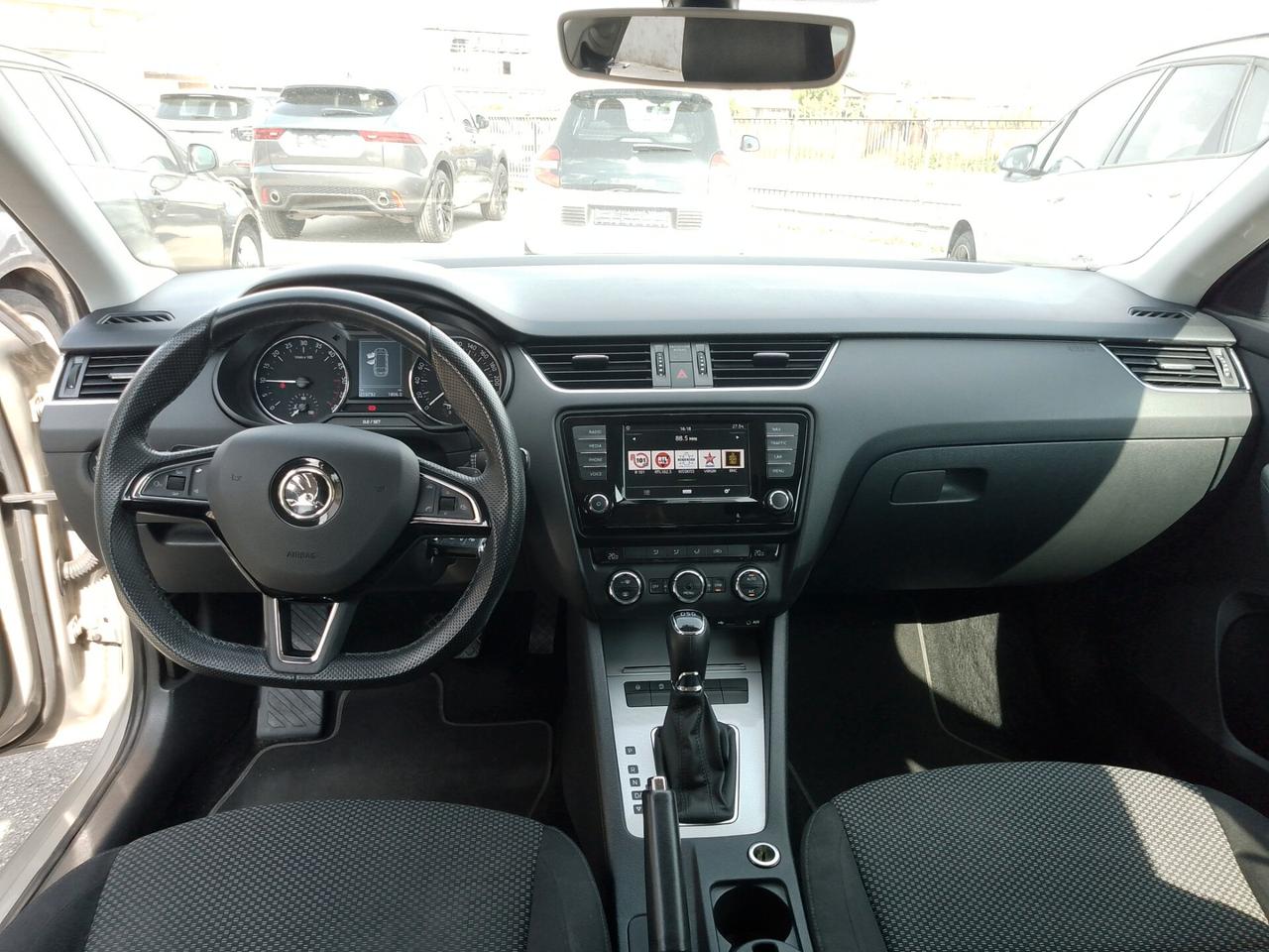 Skoda Octavia 1.6 TDI CR 110 CV DSG Wagon