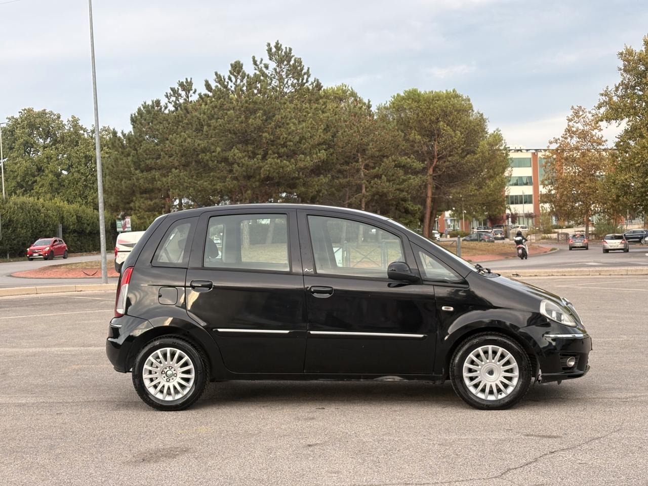 Lancia Musa Garanzia 12 Mesi Uni Pro