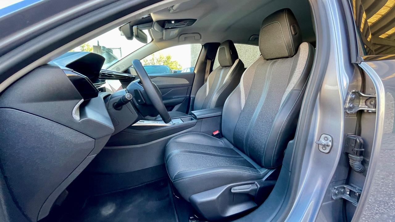 PEUGEOT 308 1.5 BLUEHDI ALLURE PACK 131CV - FULLE LED, VIRTUAL COCKPIT, NEOPATENTATI