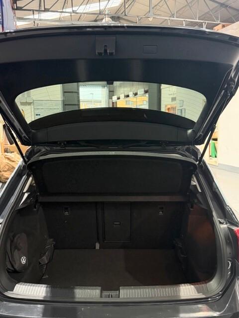 Volkswagen T-Roc 1.0 TSI Business BlueMotion Technology