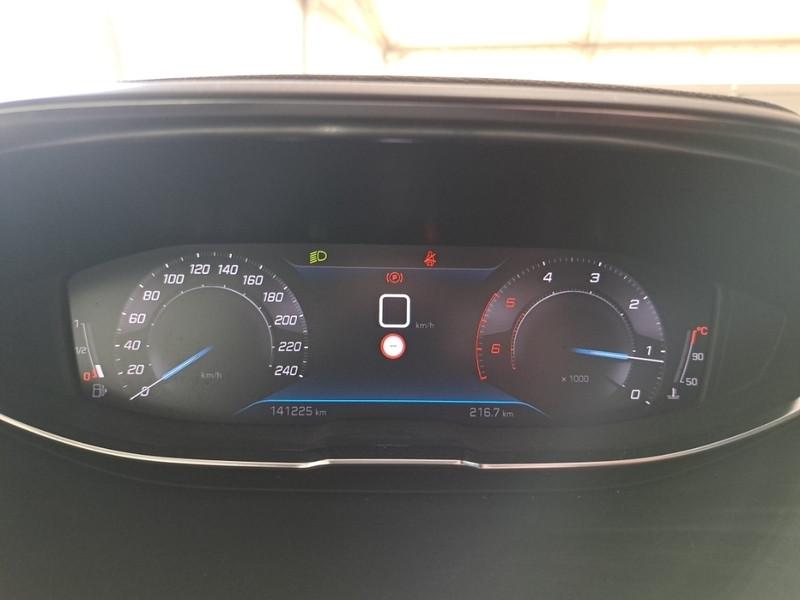 PEUGEOT 5008 BlueHDi 130 Active Business S/S