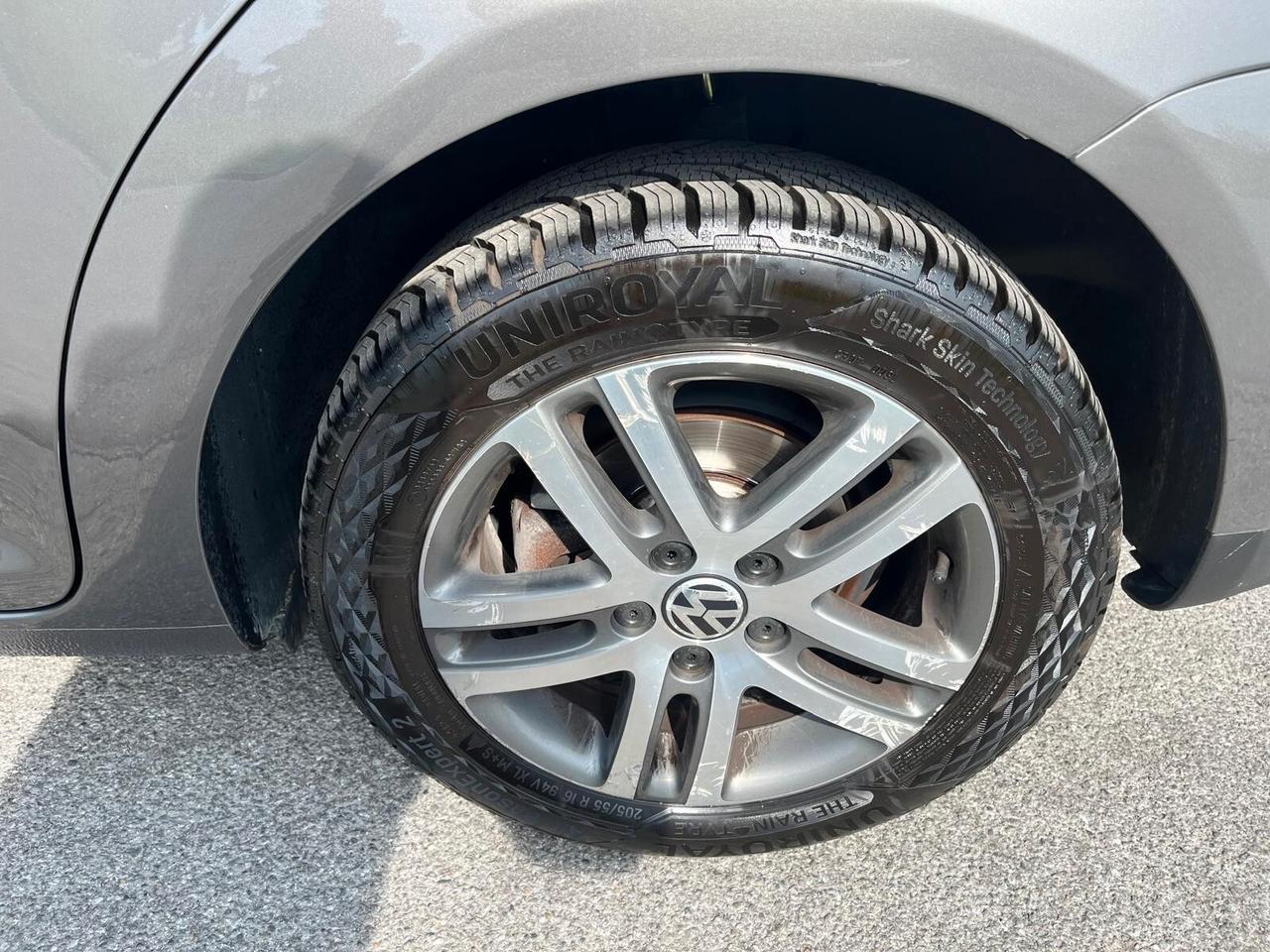 Volkswagen Touran 1.6 Trendline Bifuel G