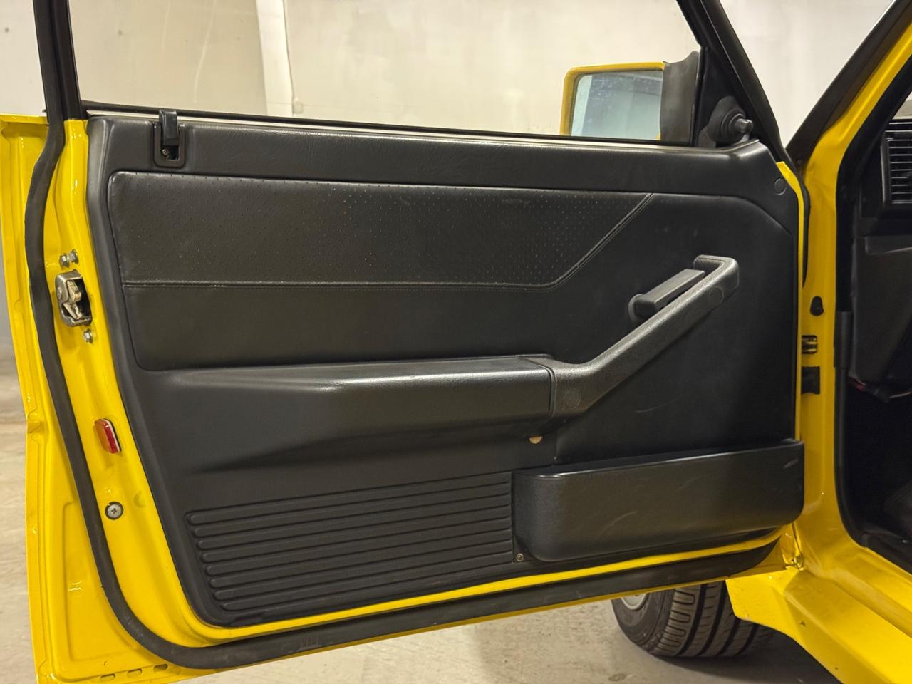 Lancia Delta 2.0i.e. turbo 16V HF integrale