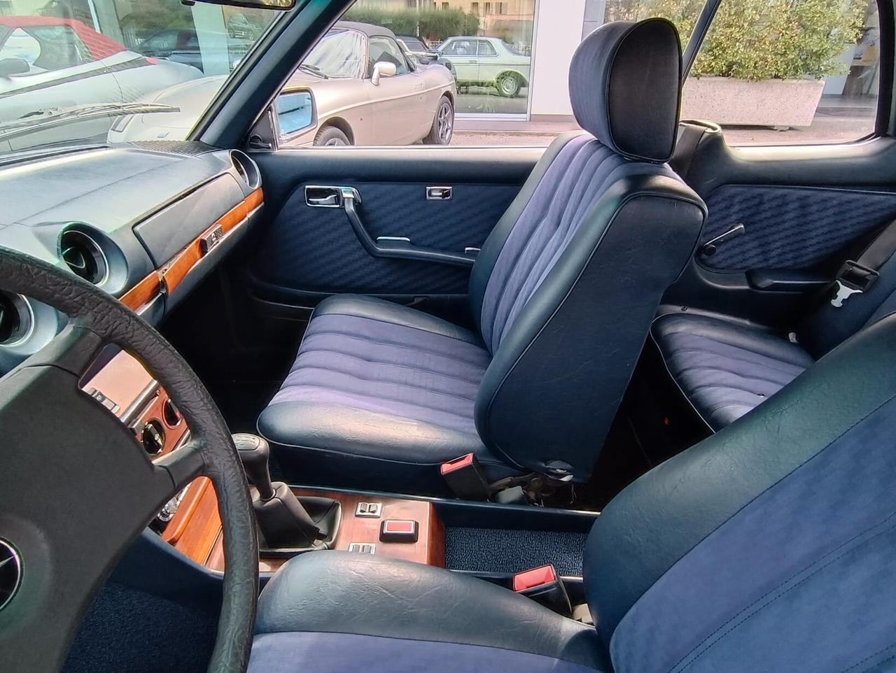 Mercedes-benz 230 MERCEDES CE