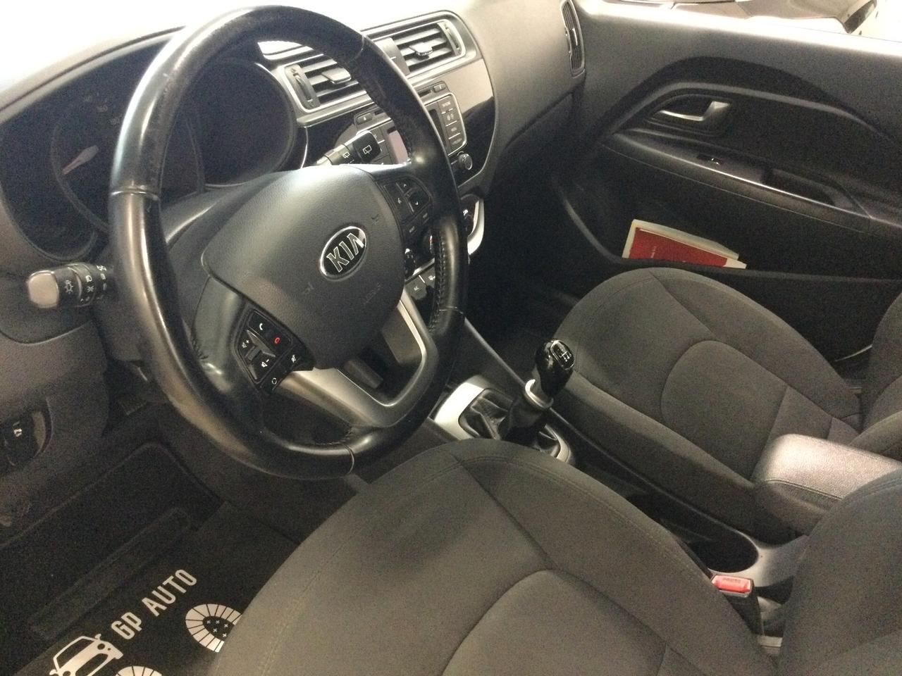 Kia Rio 1.1 CRDi 5p. Cool