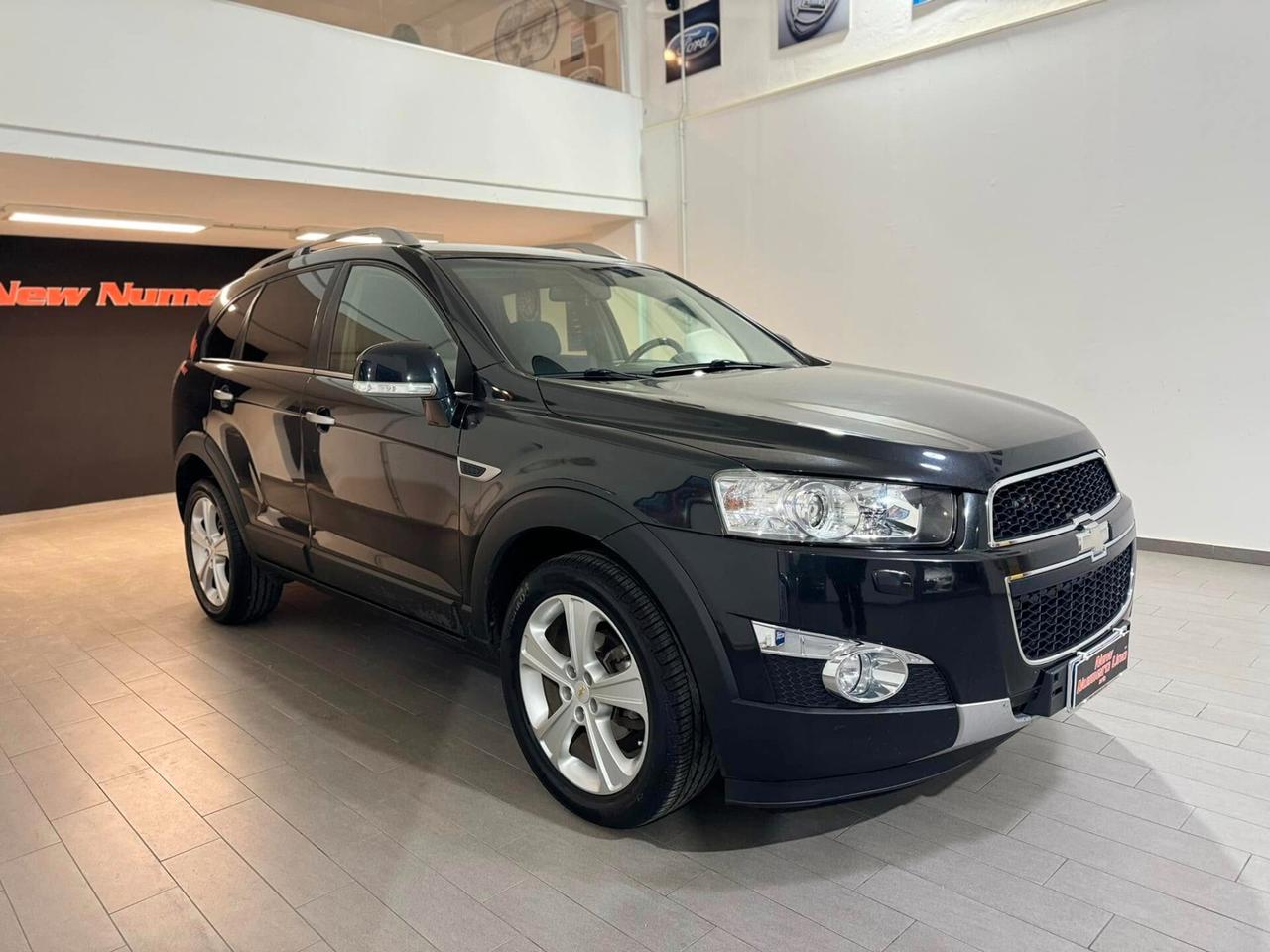 Chevrolet Captiva Chevrolet Captiva 2.2 Vcdi 184cv 4WD 2011 7 posti