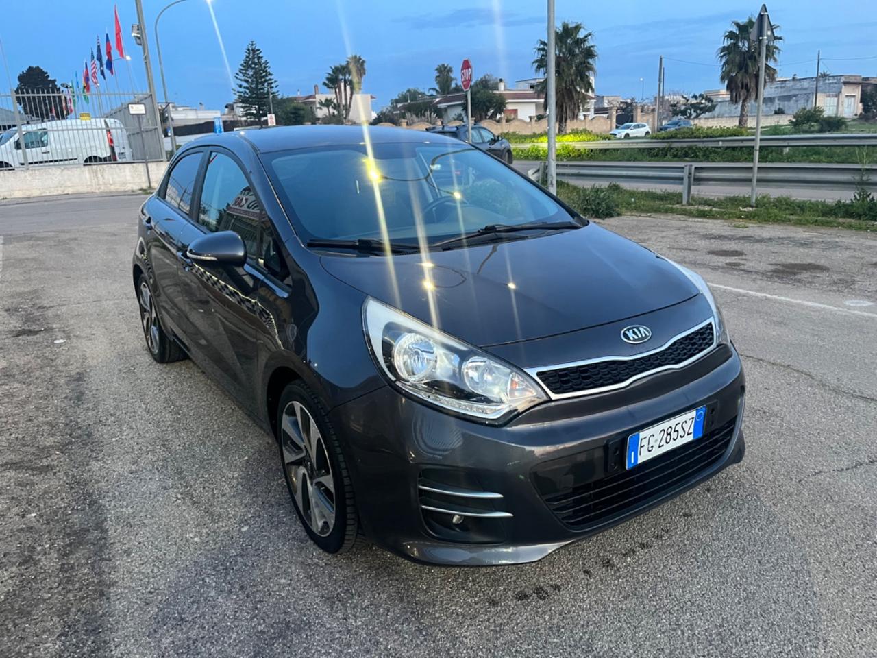 Kia Rio 1.1 CRDi 5p.S&S High Tech Unipro 2016