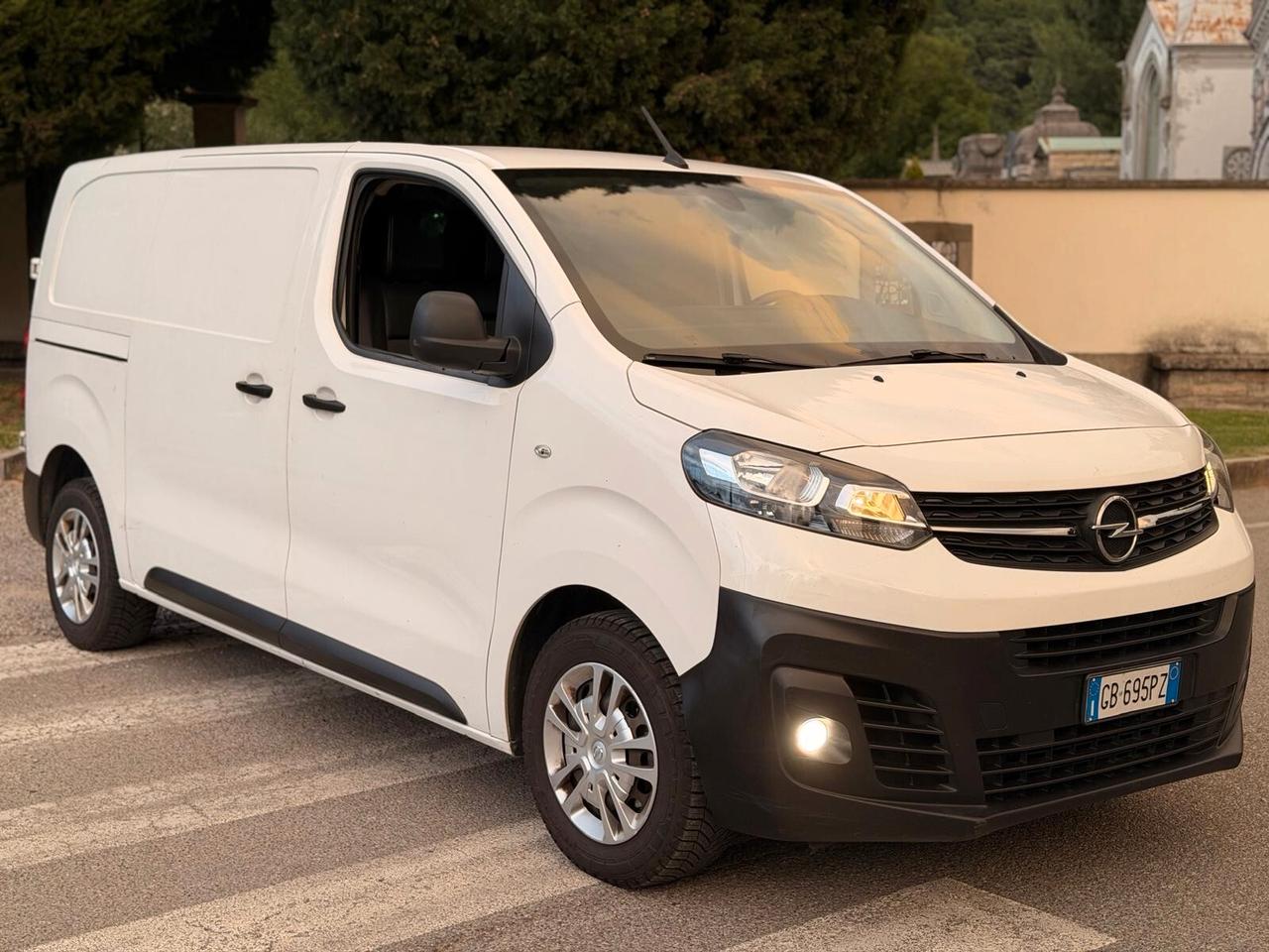Opel Vivaro 2.2 Diesel 150CV S&S AT8 PL-TN M Furgone