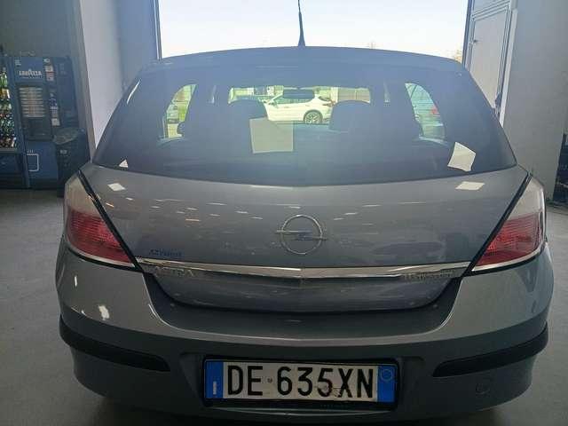 Opel Astra Astra III 2004 5p 1.6 twinport Club