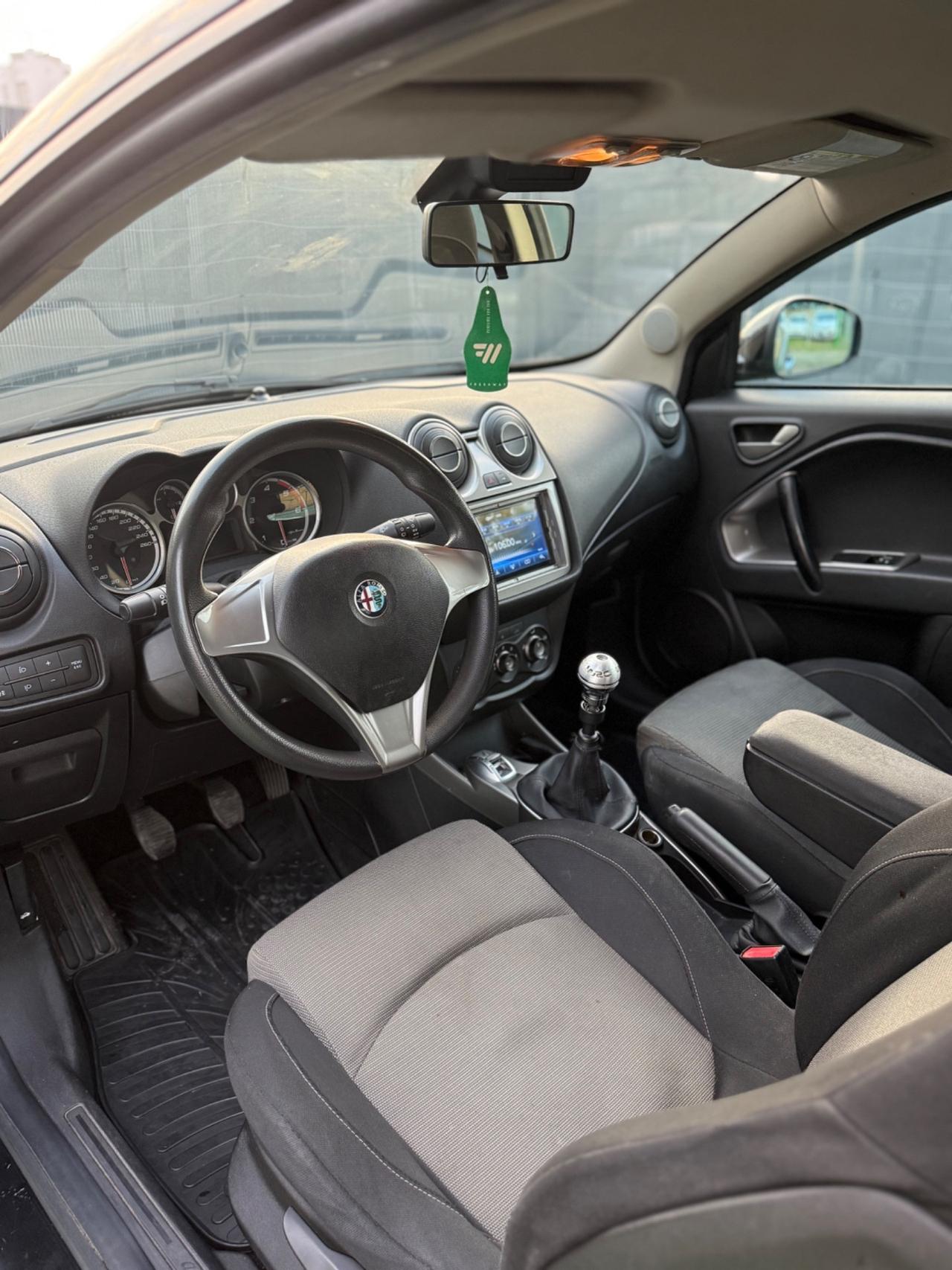 Alfa Romeo MITO 1.6 JTD DISTINCTIVE SPORT PACK