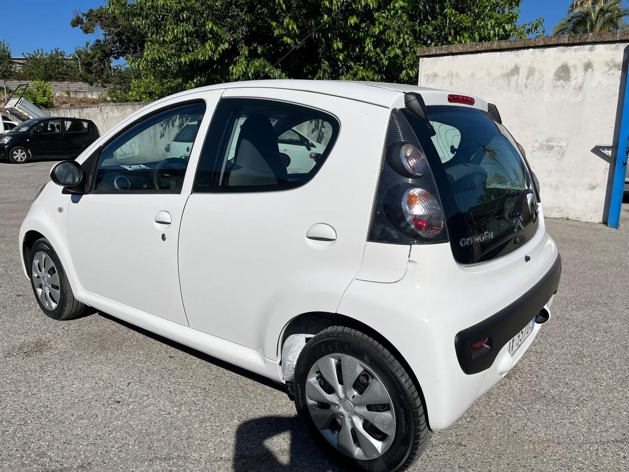 Citroen C1-5 P-1000 benz- km 87000-2009