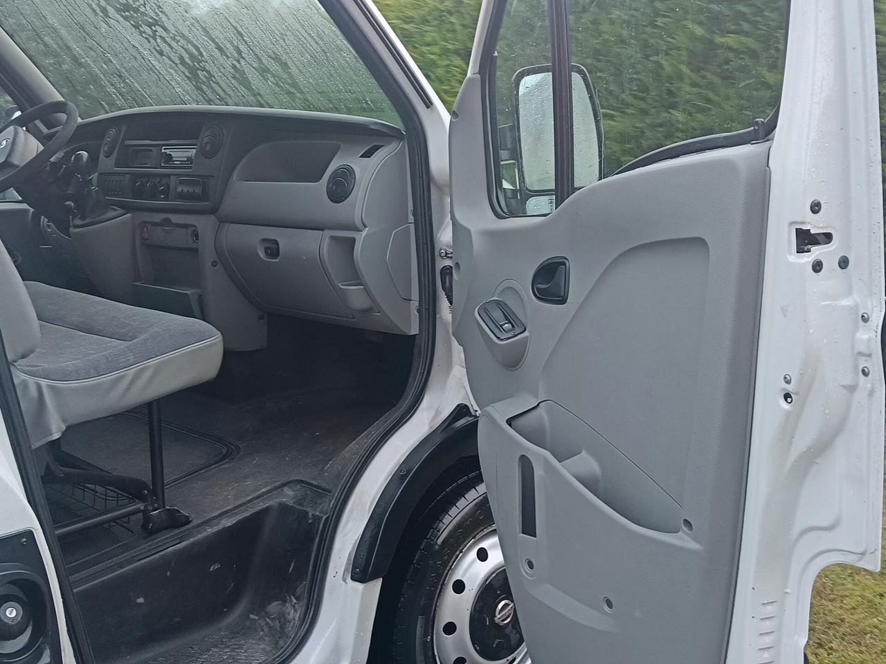 NISSAN INTERSTAR 2.5 CDI - 2006