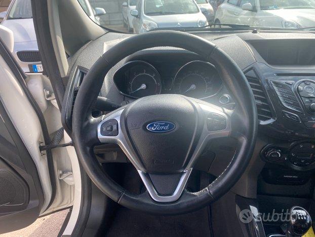 FORD EcoSport 1.5 TDCi 95 CV - NEOPATENTATI 2015