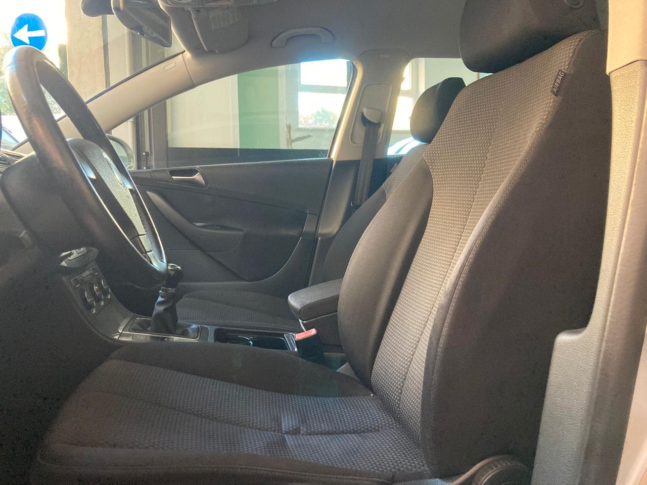 Volkswagen Passat 2.0 TDI - PERFETTA - 2009