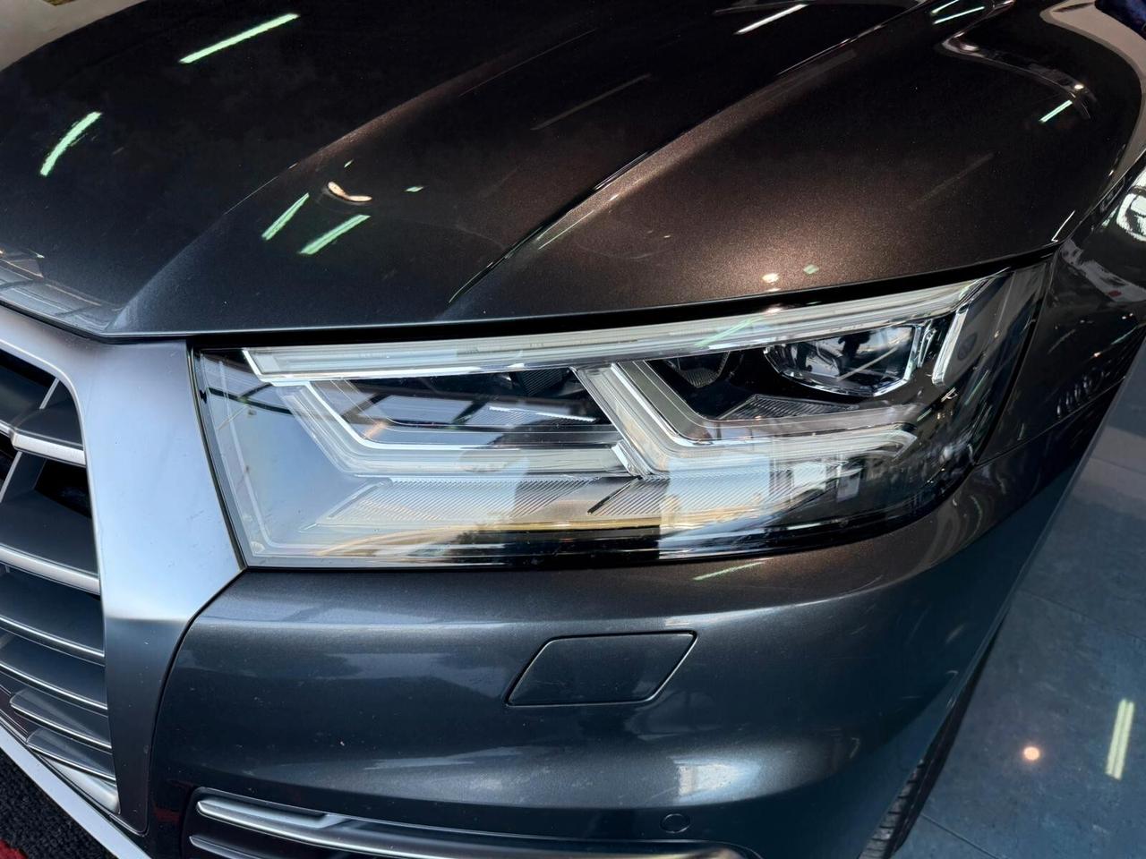 Audi Q5 2.0 TDI 190 CV quattro S tronic line plus