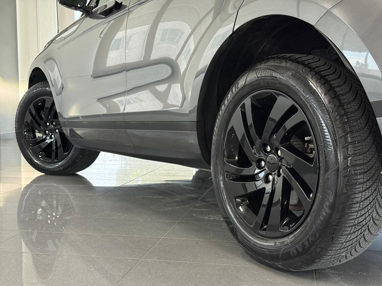 Land Rover Range Rover Evoque HSE D 150 #9346