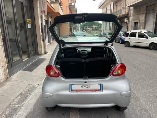 Toyota Aygo 1.0 12V 5 porte