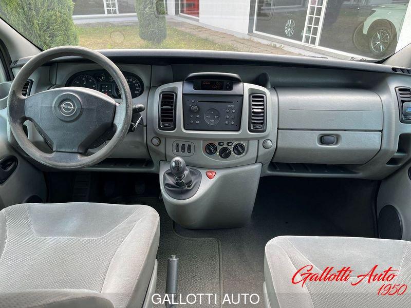 Opel Vectra 2.5 dti 135cv 8posti - PEDANA DISABILI