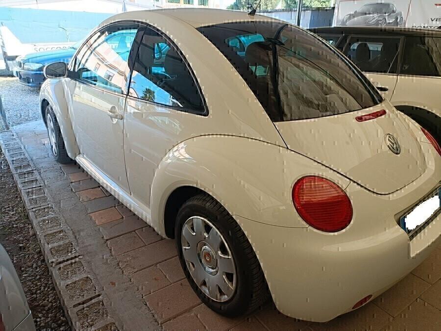 Volkswagen New Beetle 1.6 Miami