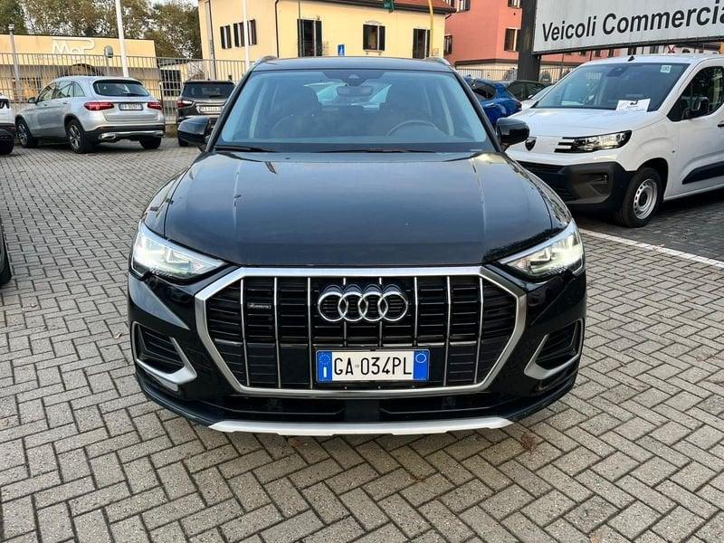 Audi Q3 40 TDI quattro S tronic Business Advanced