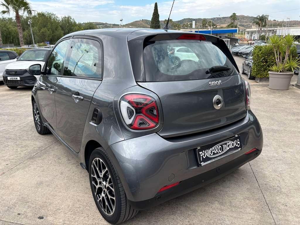 Smart ForFour EQ Prime 2021 / km 23.000 Tua a solo 129 Euro al mese