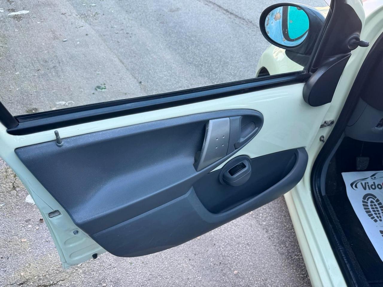 Citroen C1 1.0 benzina 5 porte