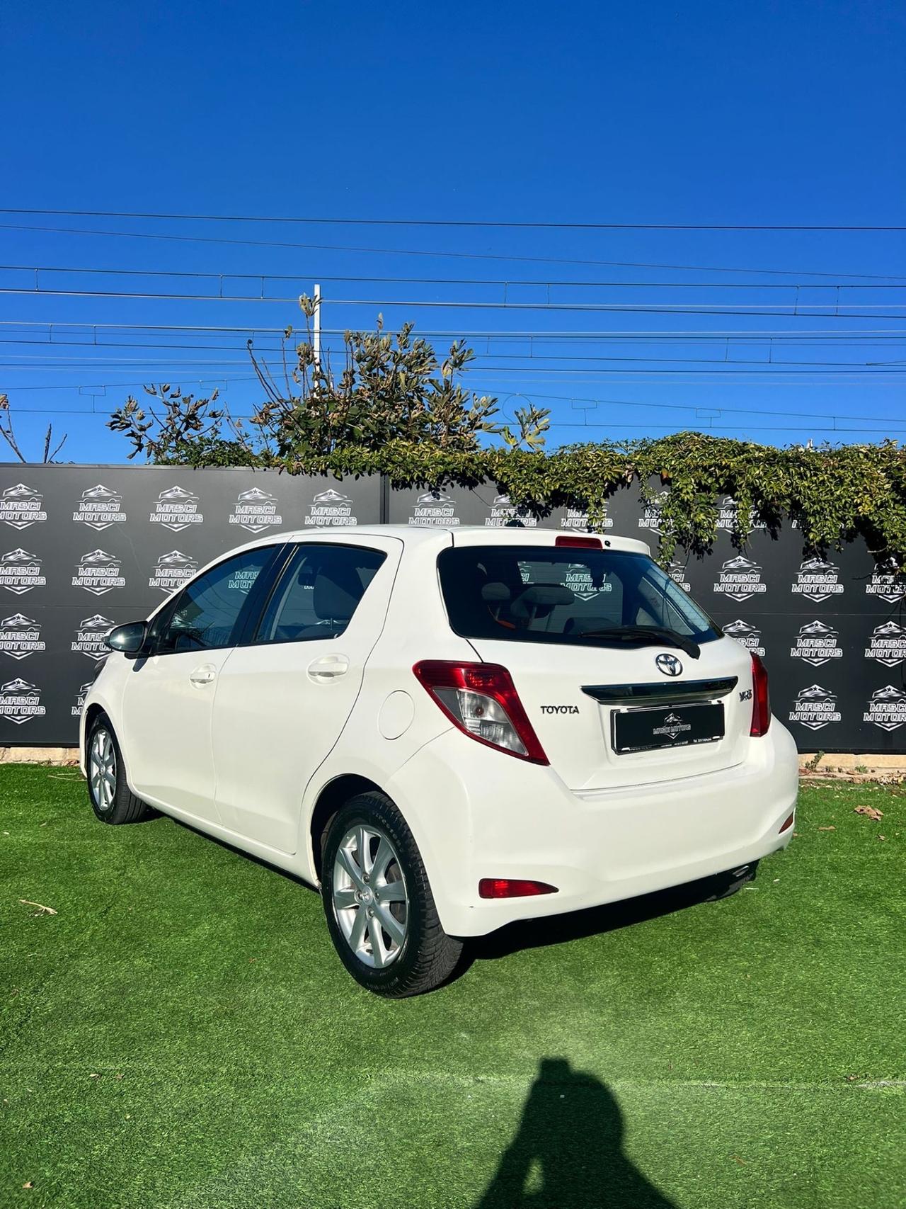 Toyota Yaris 1.4 D-4D 5 porte Lounge