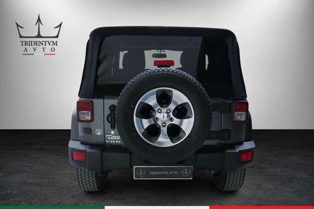 Jeep Wrangler 2.8 crd Sahara auto E6