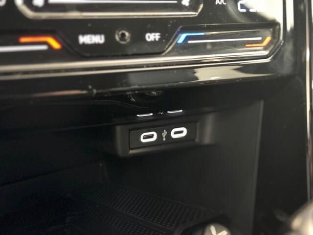 Volkswagen T-Roc 2.0 TDI SCR 150 CV DSG R-Line
