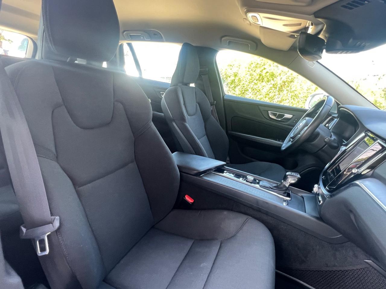 Volvo V60 D4 Business FINANZIABILE