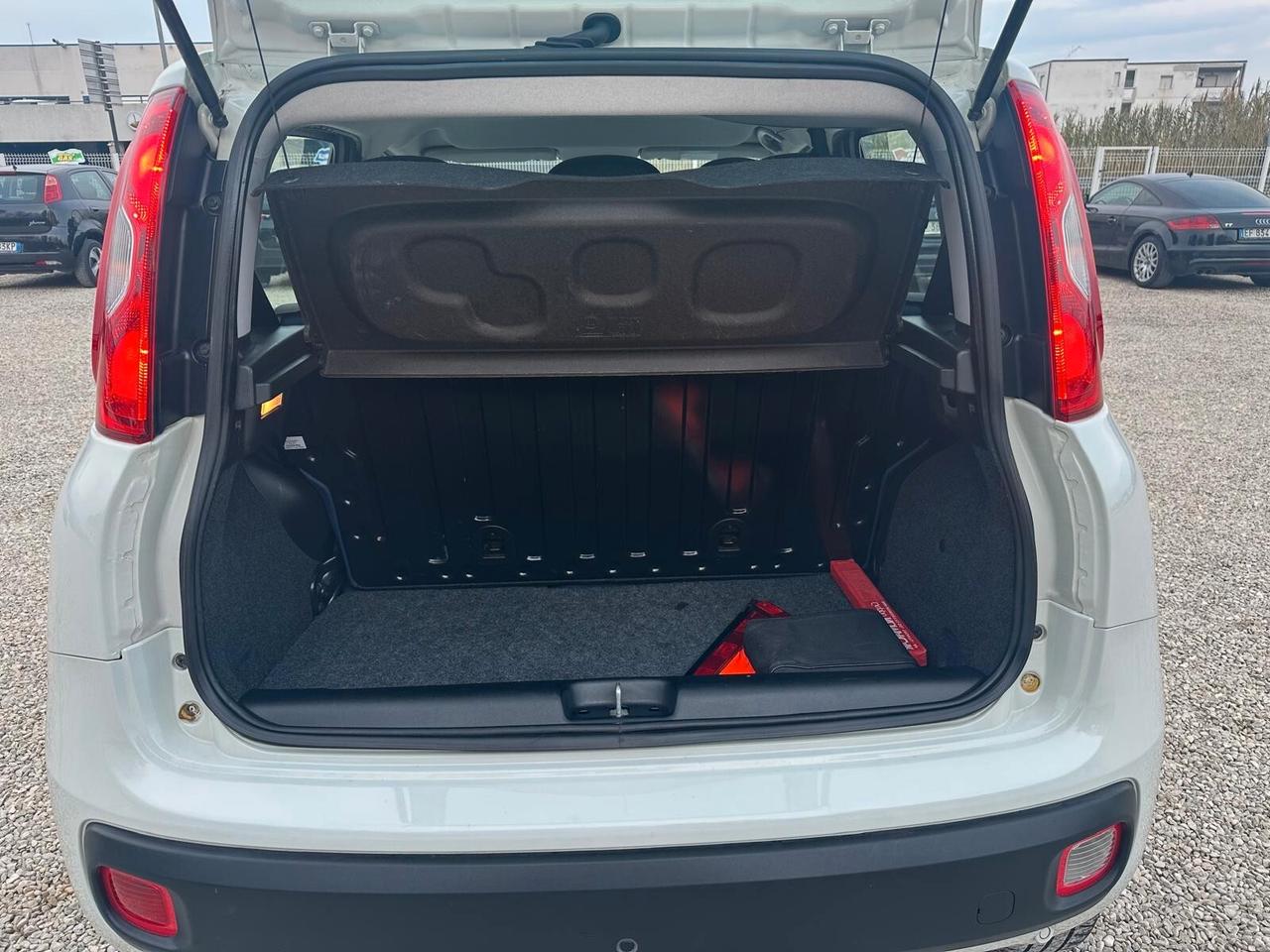 Fiat Panda 0.9 TwinAir Turbo Natural Power Lounge