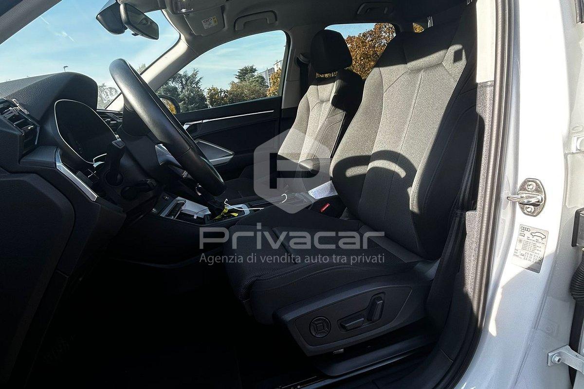 AUDI Q3 45 TFSI e S tronic S line edition