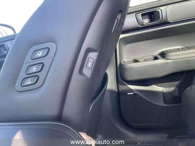Hyundai SANTA FE 1.6 T-GDi HEV 4WD AT 7 posti XCLASS