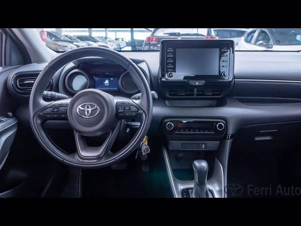 TOYOTA Yaris 1.5h trend del 2021