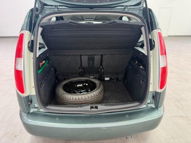 SKODA Roomster 1.2 12V 70CV Active G.P.L
