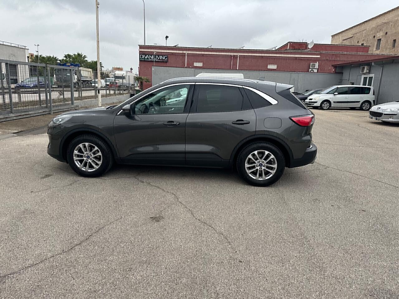 Ford Kuga PREZZO IVA ESPOSTA COMPRESA
