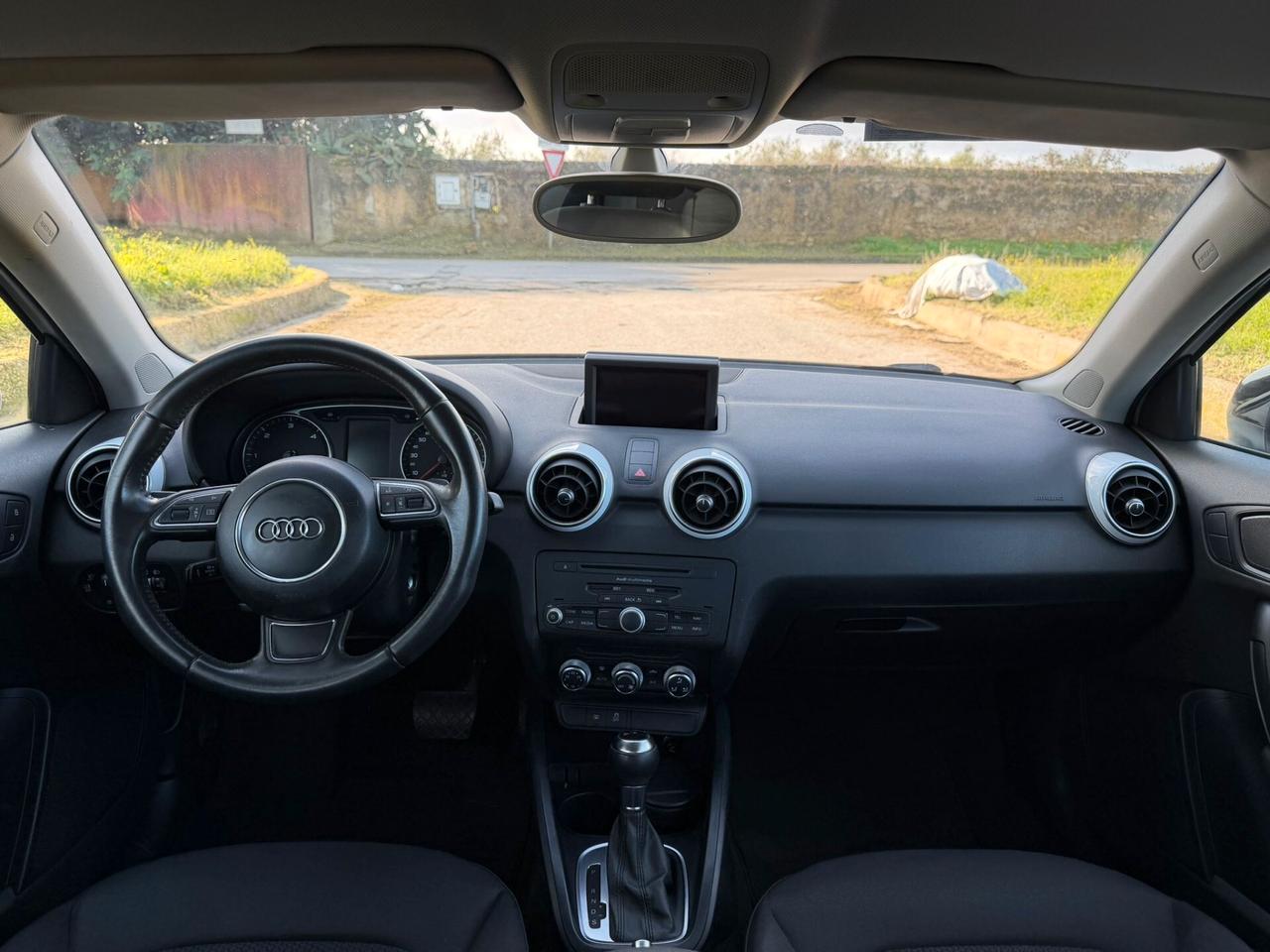 Audi A1 1.6 TDI S tronic line edition