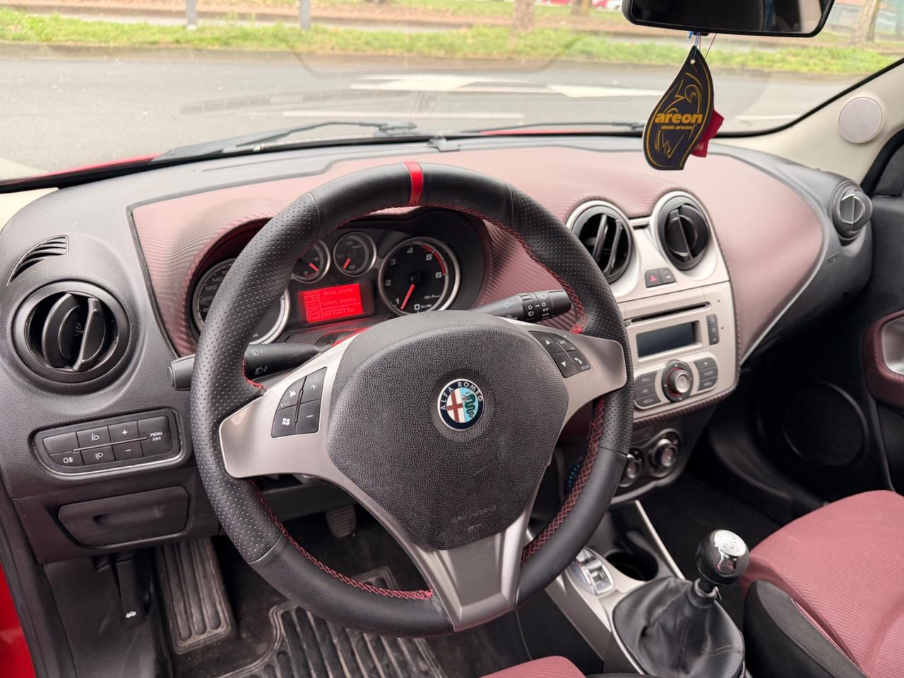 Alfa Romeo MiTo 1.6 JTDm Distinctive Sport Pack