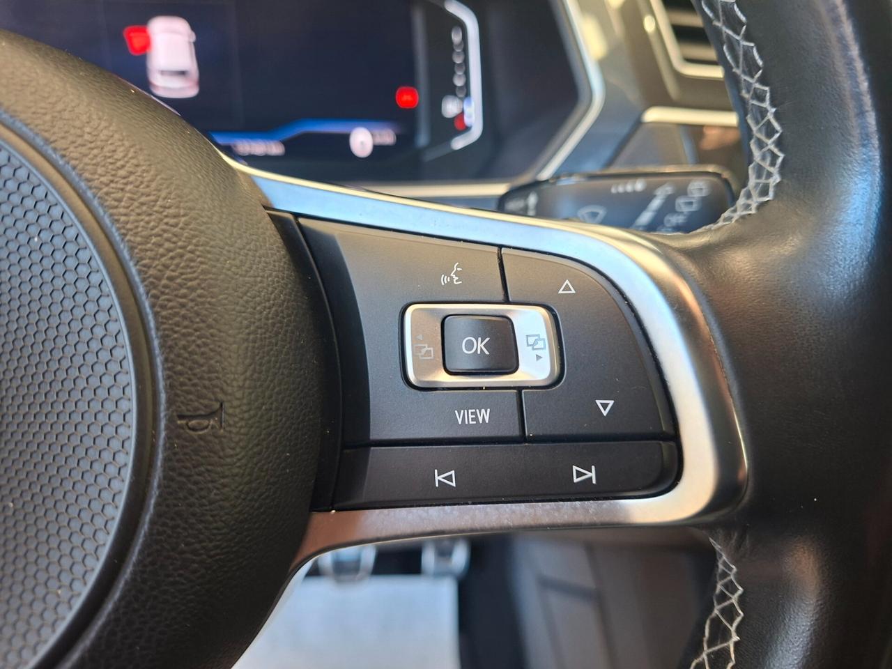 Volkswagen Tiguan 1.6 TDI SCR Sport R-Line BlueMotion Technology