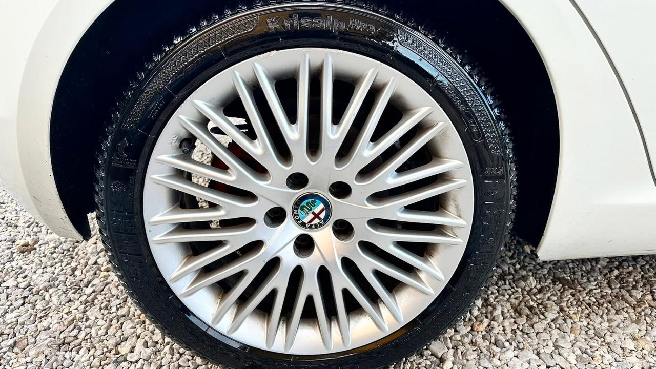Alfa Romeo Giulietta 1.6 JTDm-2 105 CV Distinctive