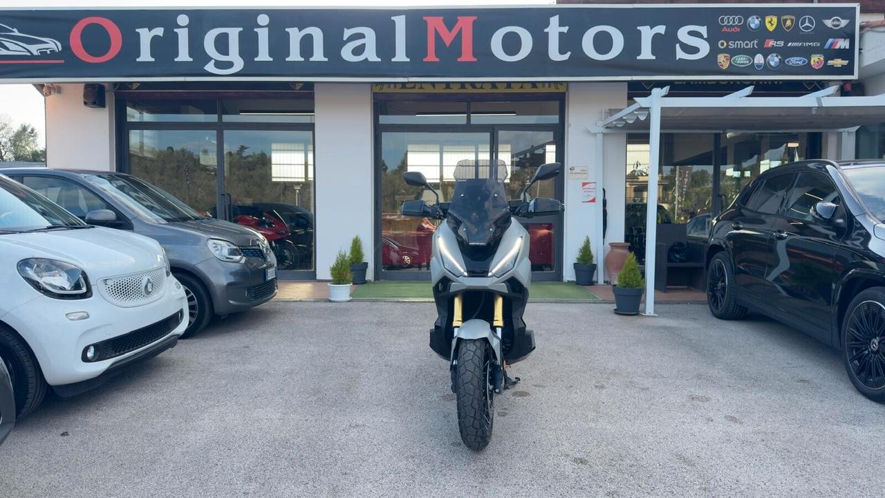 Honda X-ADV 750/PRONTA CONSEGNA/DEPOTENZATA PER PATENTE A2/UFFICIALE/GARANZIA CASA MADRE/
