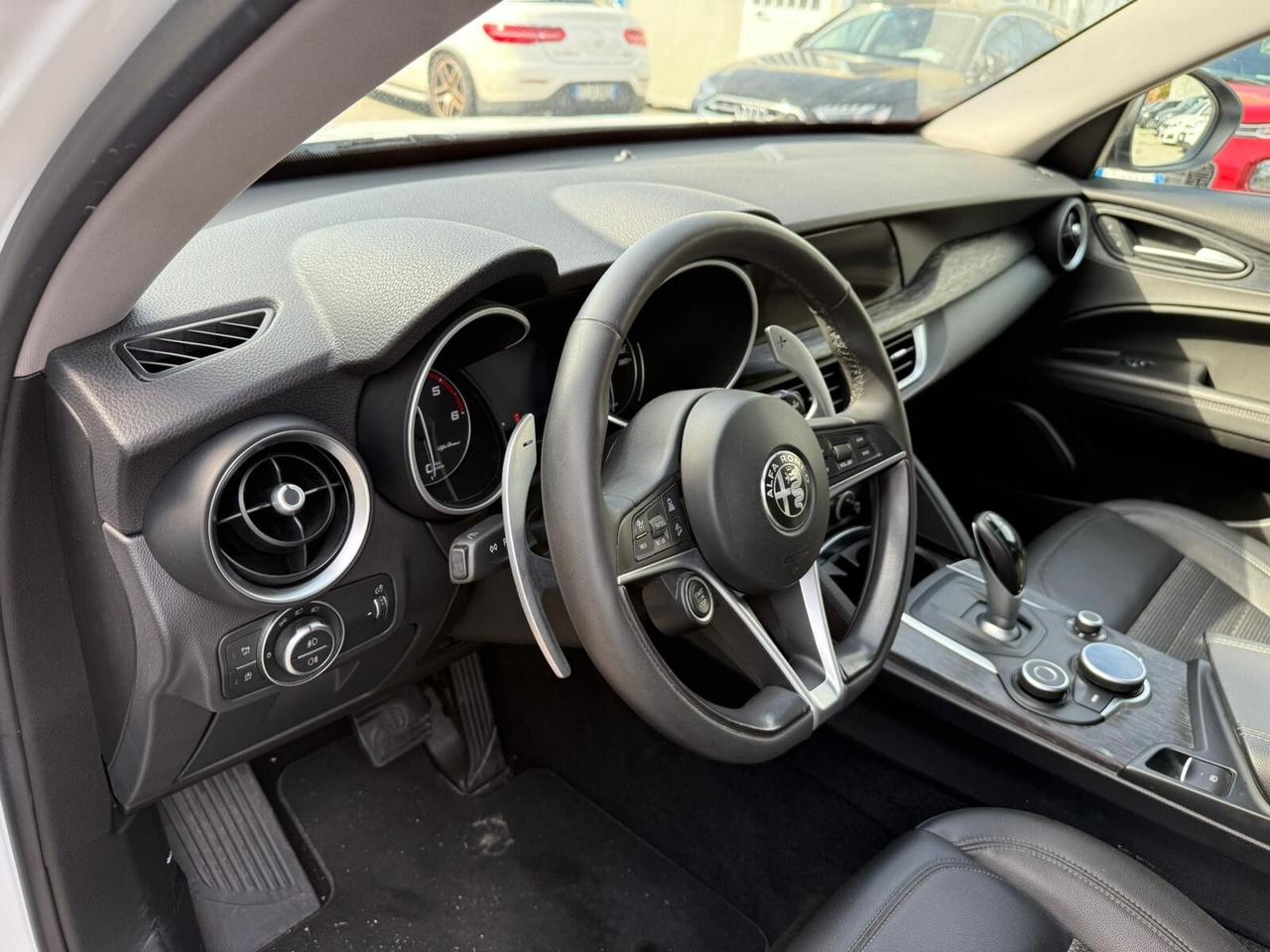 Alfa Romeo Stelvio 2.2 Turbodiesel 210 CV AT8 Q4 Business