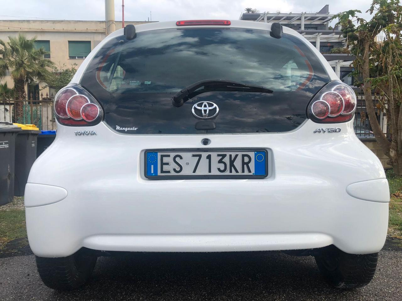 Toyota Aygo 1.0 12V VVT-i 5 porte Active Connect