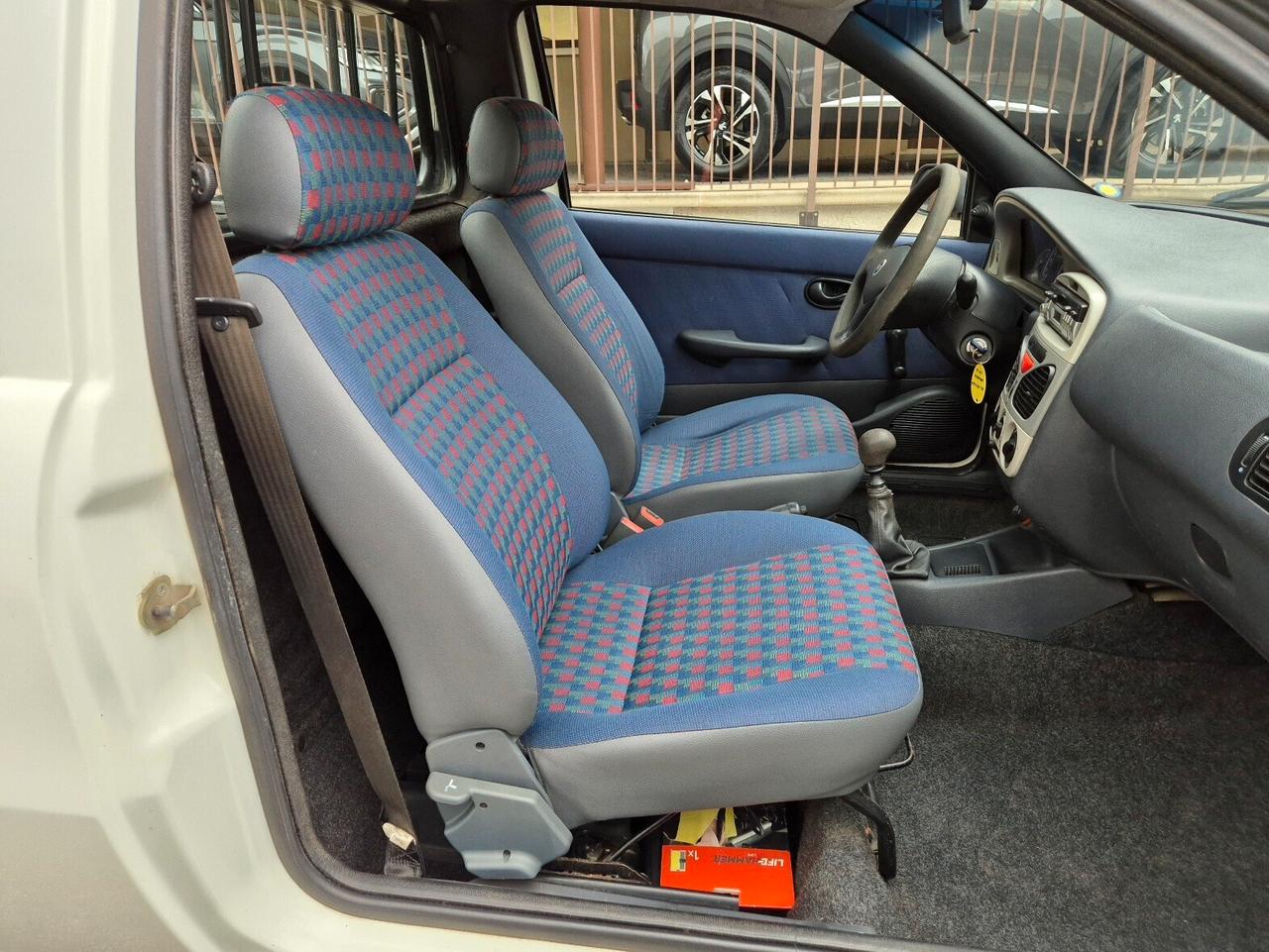 Fiat Strada 1.9 JTD Pick-up