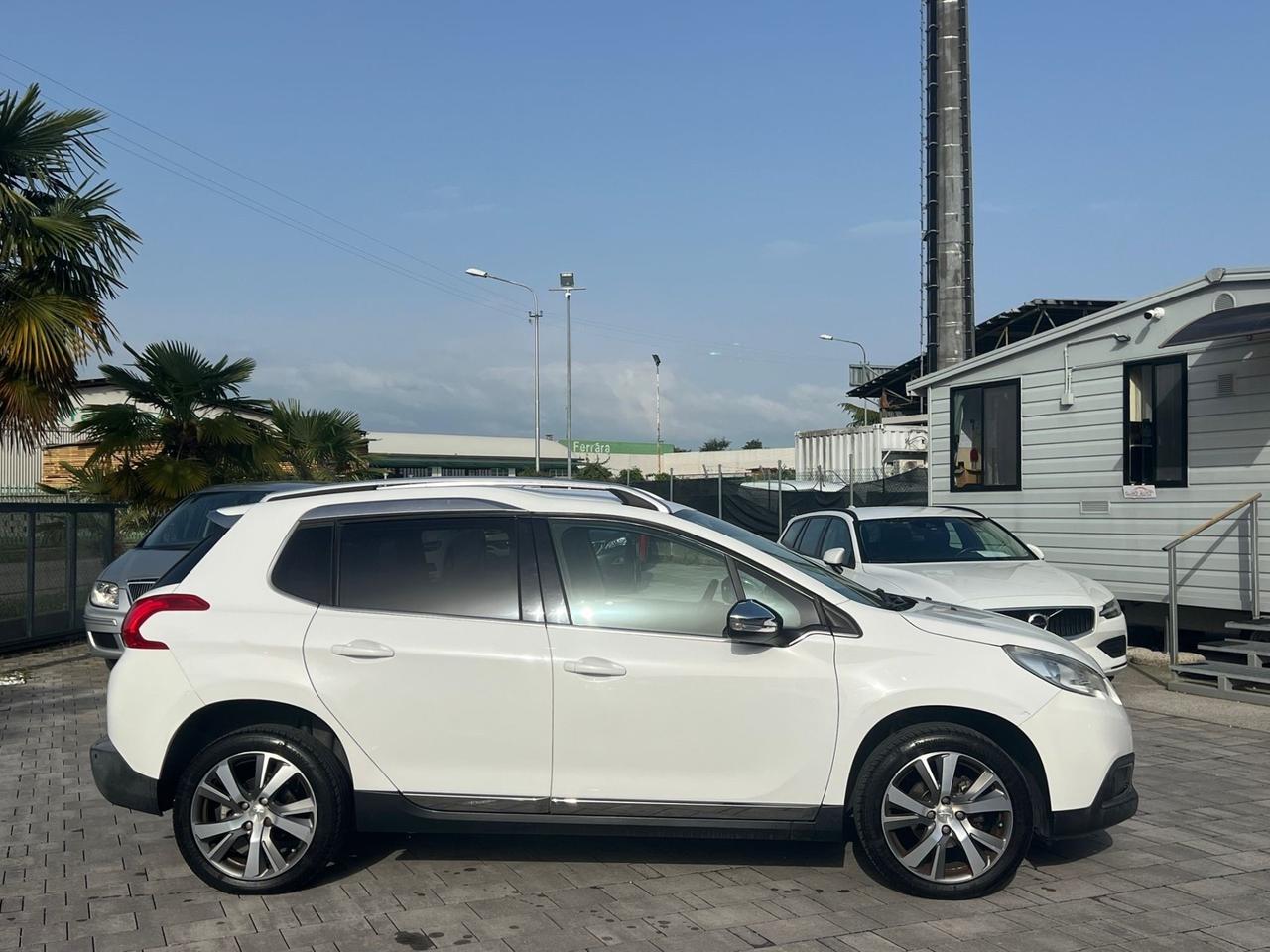 Peugeot 2008 1.6 e-HDi 115 CV Stop&Start Allure