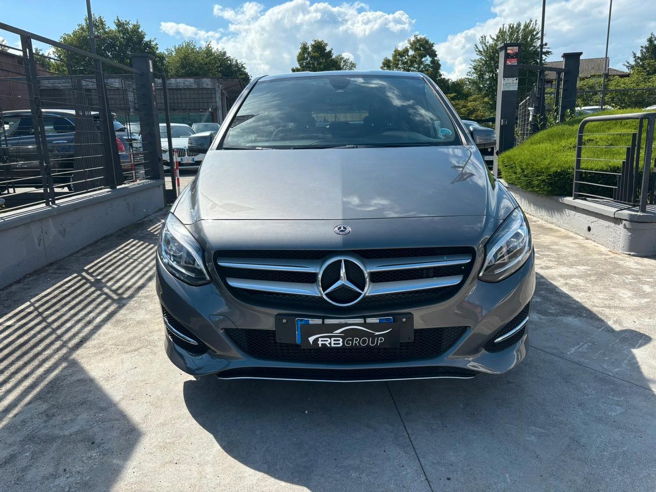Mercedes-benz B 180 B 180 d Automatic Sport
